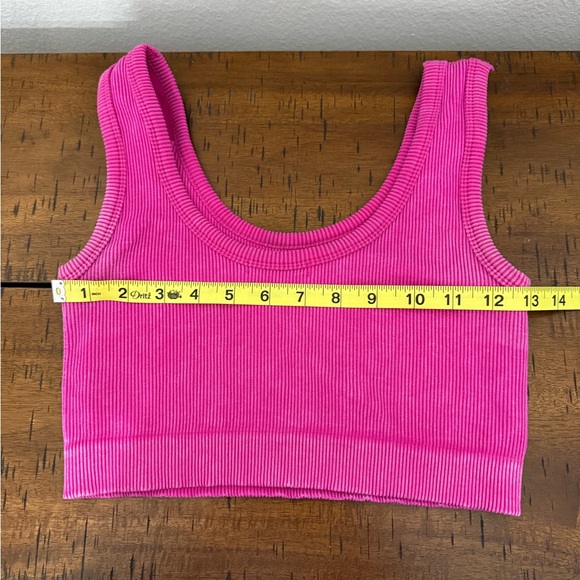 HYFVE Fuchsia Ribbed Crop Top - Picture 4 of 4